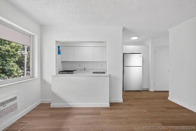 Building Photo - 60 NW 79th St
