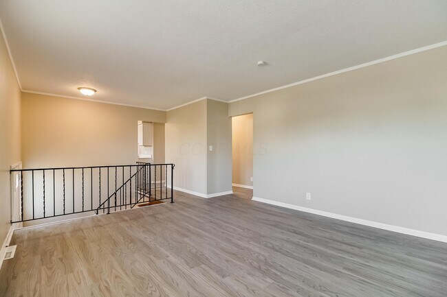 Building Photo - 3193 Elmreeb Dr