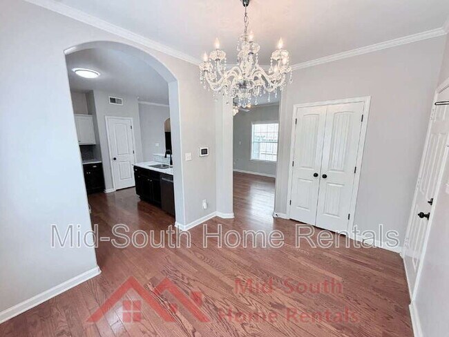 Building Photo - 1568 Wynne Rd