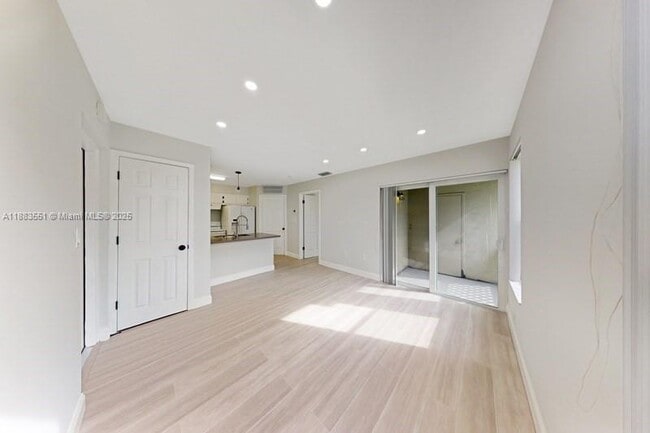 Building Photo - 17325 NW 67th Ct
