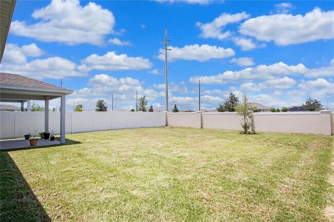 Building Photo - 1173 Lexington Ln