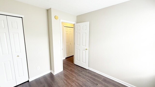 Building Photo - BROWNSBURG 3 BEDROOM/2 BATH HOME AVAILABLE NOW!