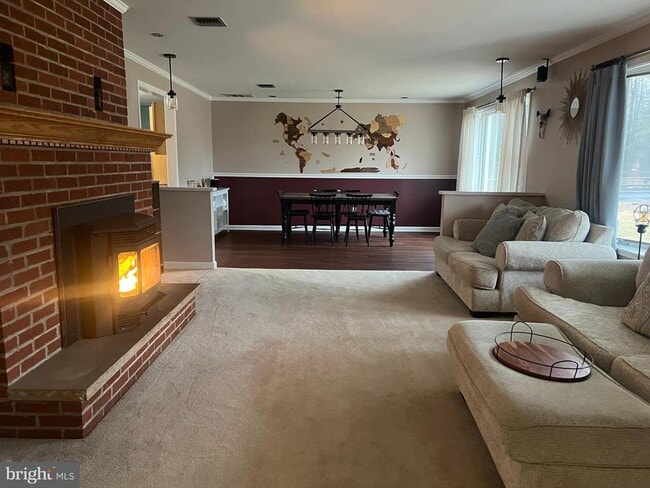 Building Photo - 46 Buck Dr