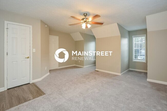 Building Photo - 4 Bedroom Pet-Friendly Home in SNELLVILLE, GA with Main Street Renewal