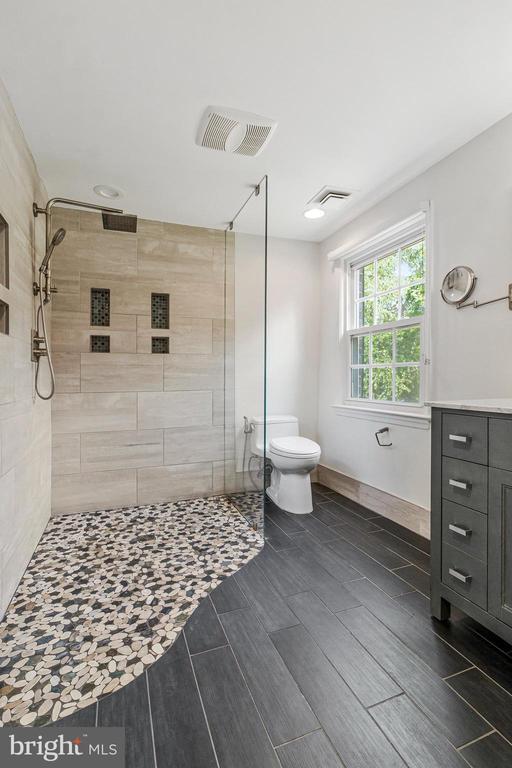 Building Photo - 4203 Pickering Pl
