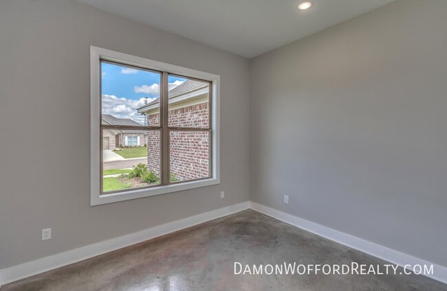 Building Photo - 174 Shelby Mae Cir