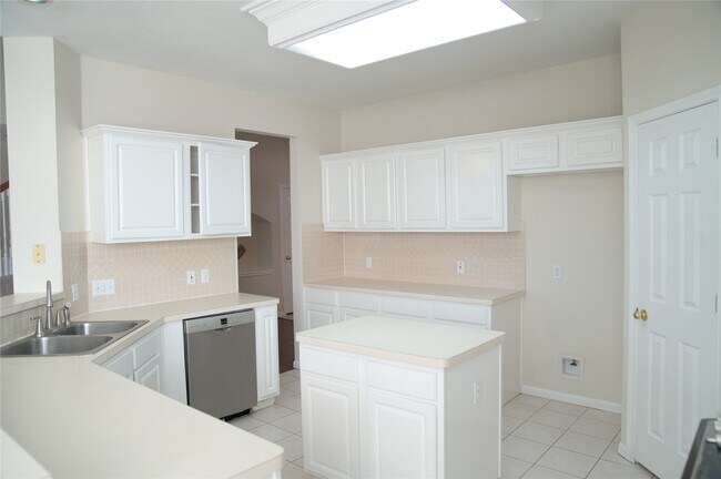 Building Photo - 4107 Amber Trace Ct