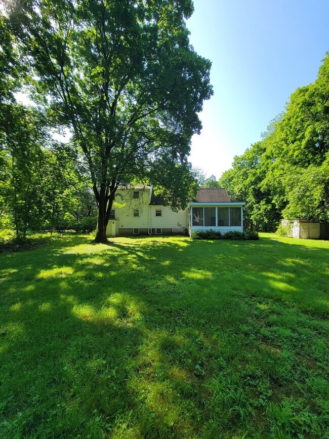 Building Photo - 48 Andover St