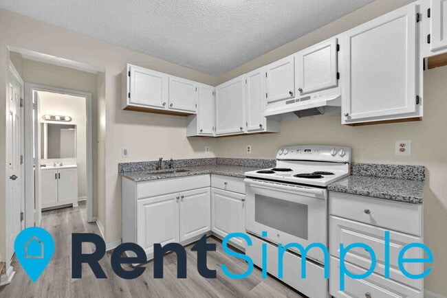 Building Photo - 432 Chase St