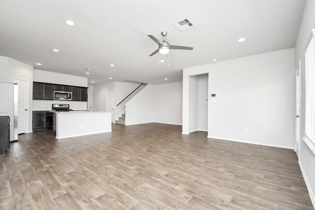 Building Photo - 23723 Harrow Fld Ln