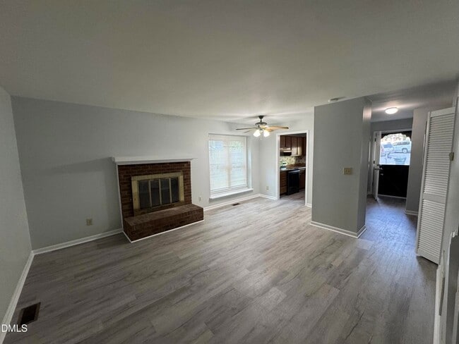 Building Photo - 4200 Bertram Dr