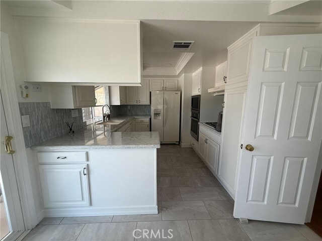 Building Photo - 860 Calle del Sol