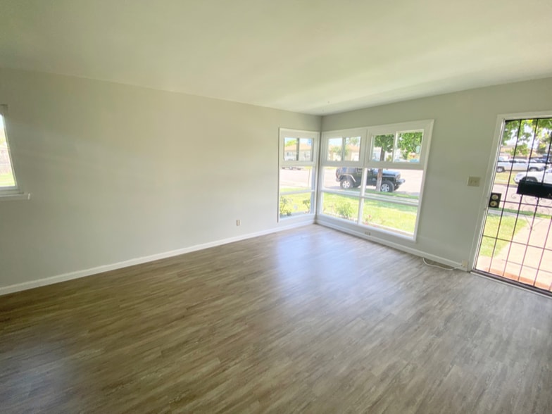 Building Photo - 346 Beech Ave