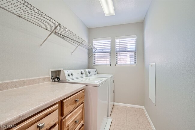 Building Photo - 5407 Bristol Bend Ct