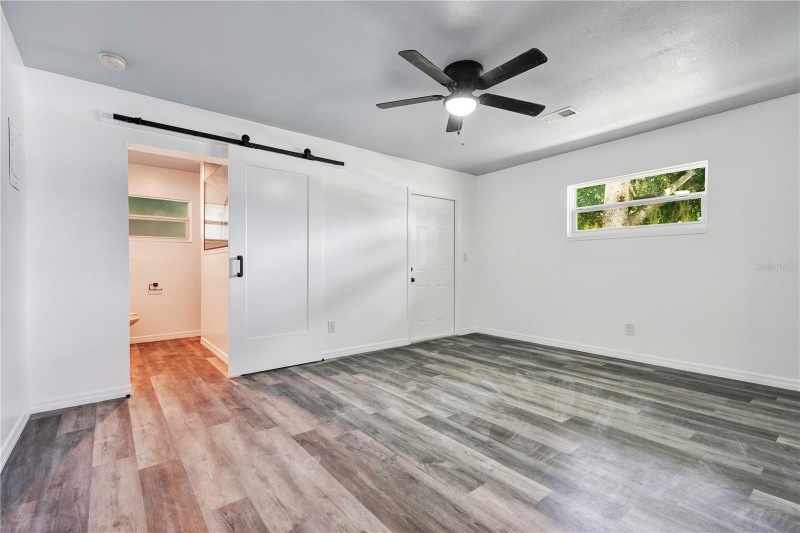 Building Photo - 612 5th St