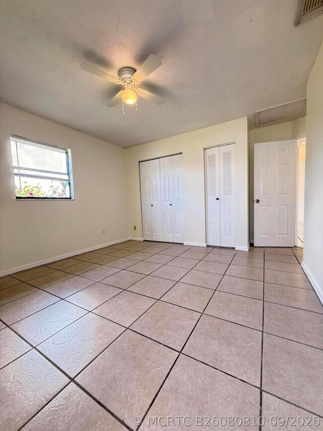 Building Photo - 2225 SE Melaleuca Blvd