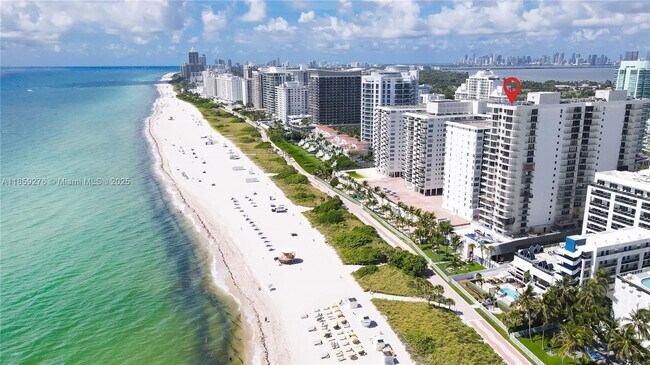 Building Photo - 6061 Collins Ave