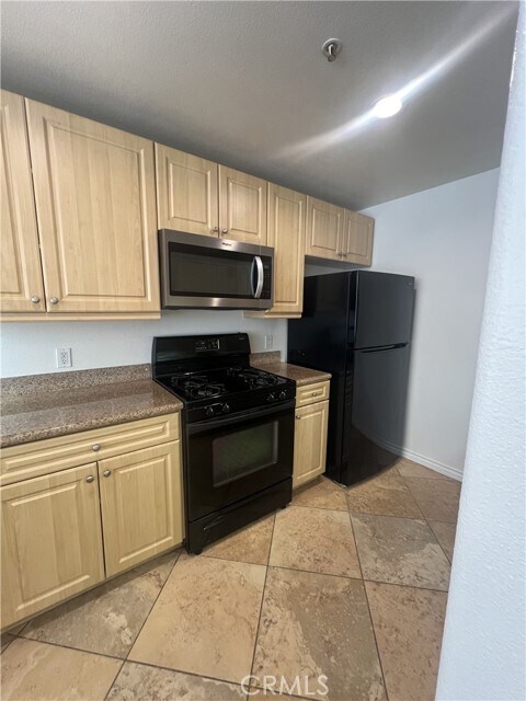 Building Photo - 2336 Watermarke Pl