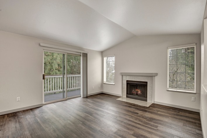 Building Photo - Charter Club Apartments