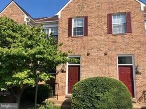 Building Photo - 2131 Dominion Heights Ct