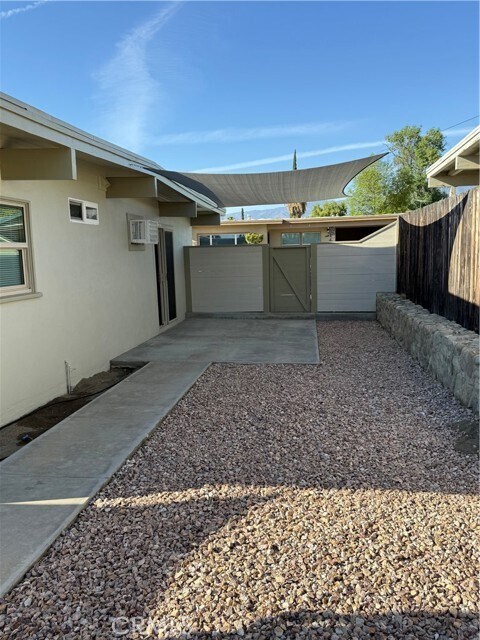 Building Photo - 1342 Opal Ave