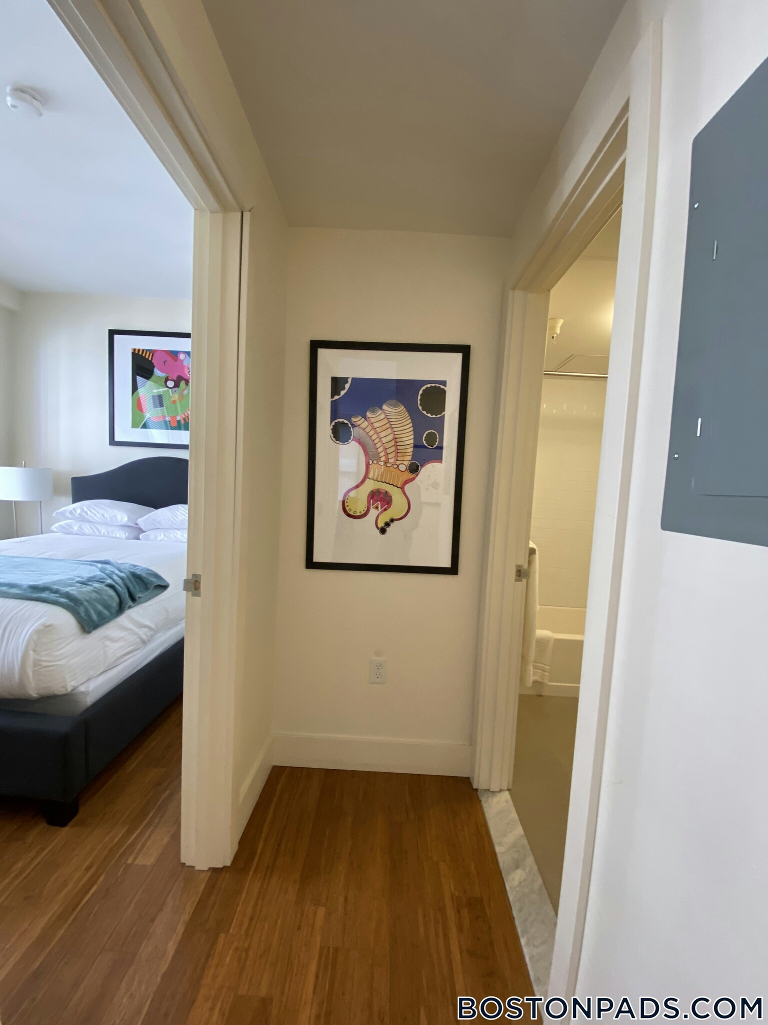 Building Photo - 8 Winter Pl