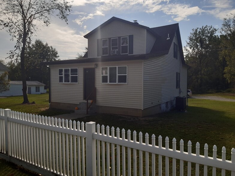 Single family home - 254 Buckeye Rd