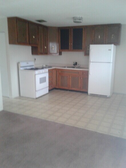 Building Photo - 2248 Boarman Dr