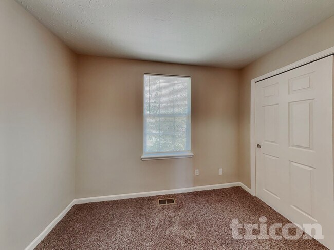 Building Photo - 951 Atir Ln