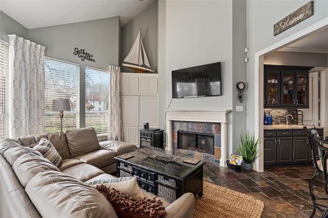 Building Photo - 5932 Riverbend Pl