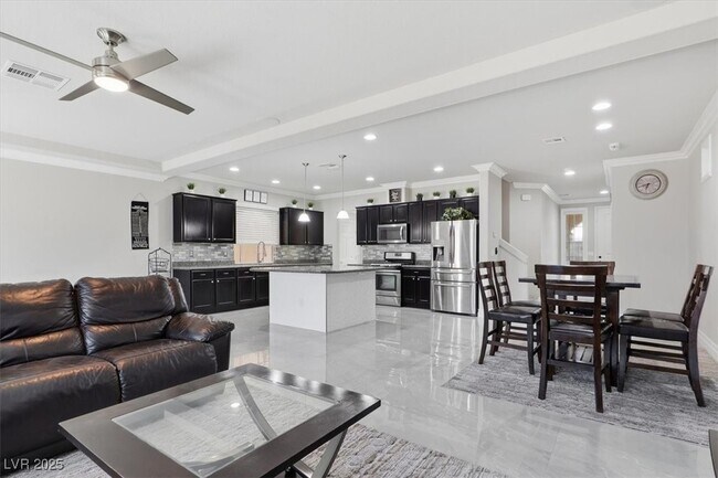 Building Photo - 9647 Stoney Mesa Ct