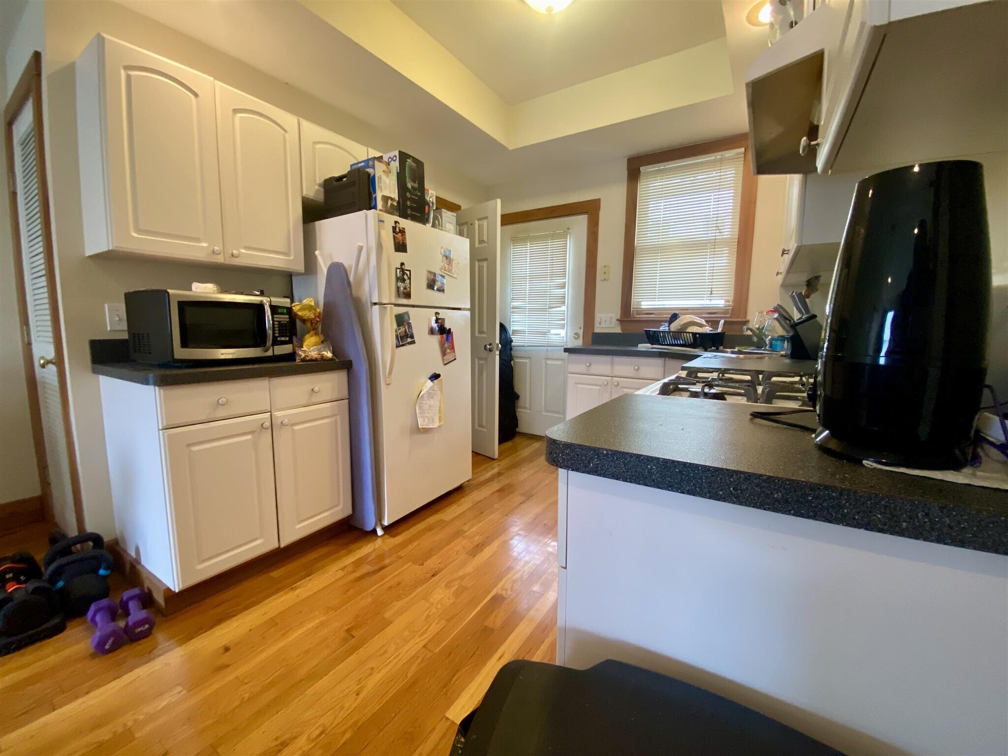 Building Photo - 359 Columbia St