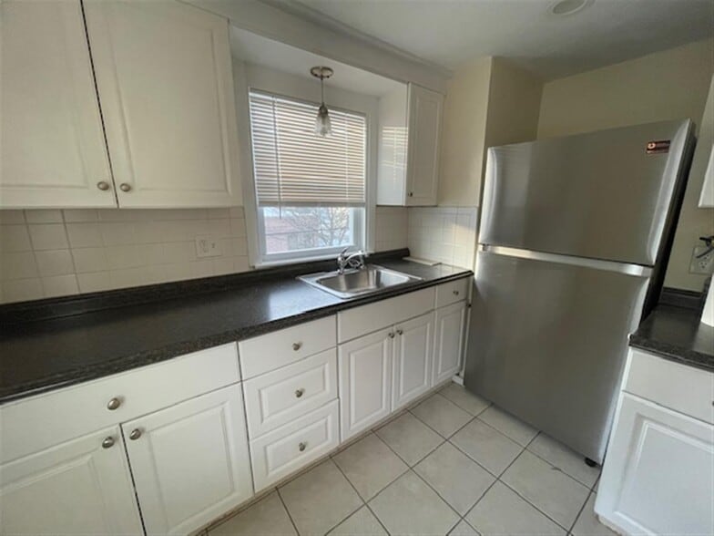 Building Photo - 251 Central Ave