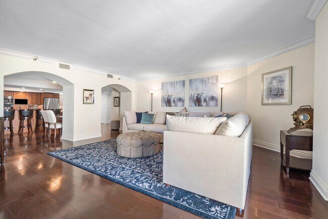 Building Photo - 176 Helios Dr