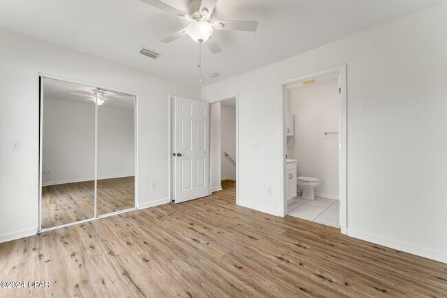 Building Photo - 3914 Ray St