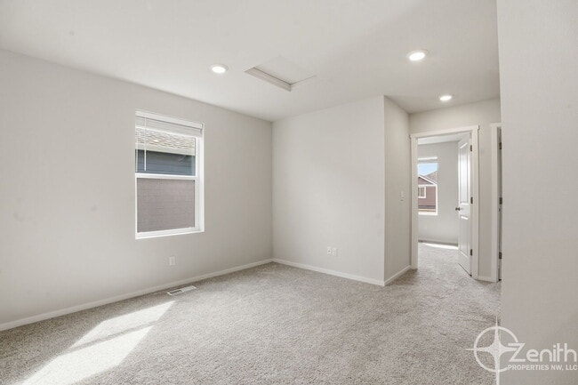 Building Photo - 2030 NW 14th St