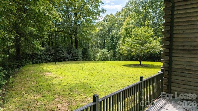 Building Photo - 2038 Toms Creek Rd