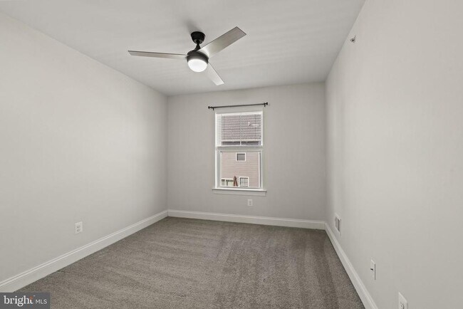 Building Photo - 428 Hurst St