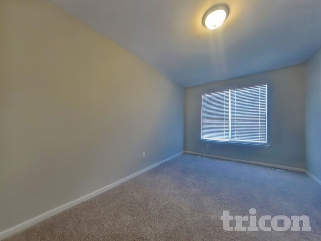 Building Photo - 4116 Killington Ct