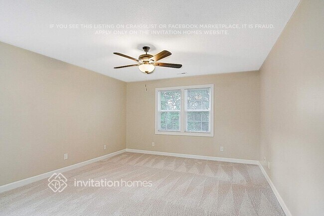 Building Photo - 45 Dawn Ave