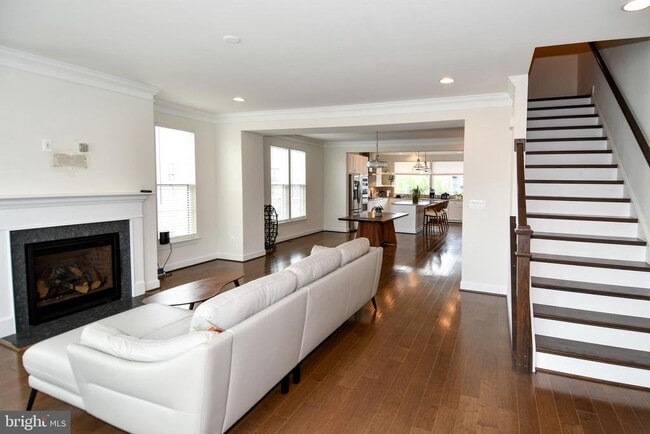 Building Photo - 13825 Estuary Pl