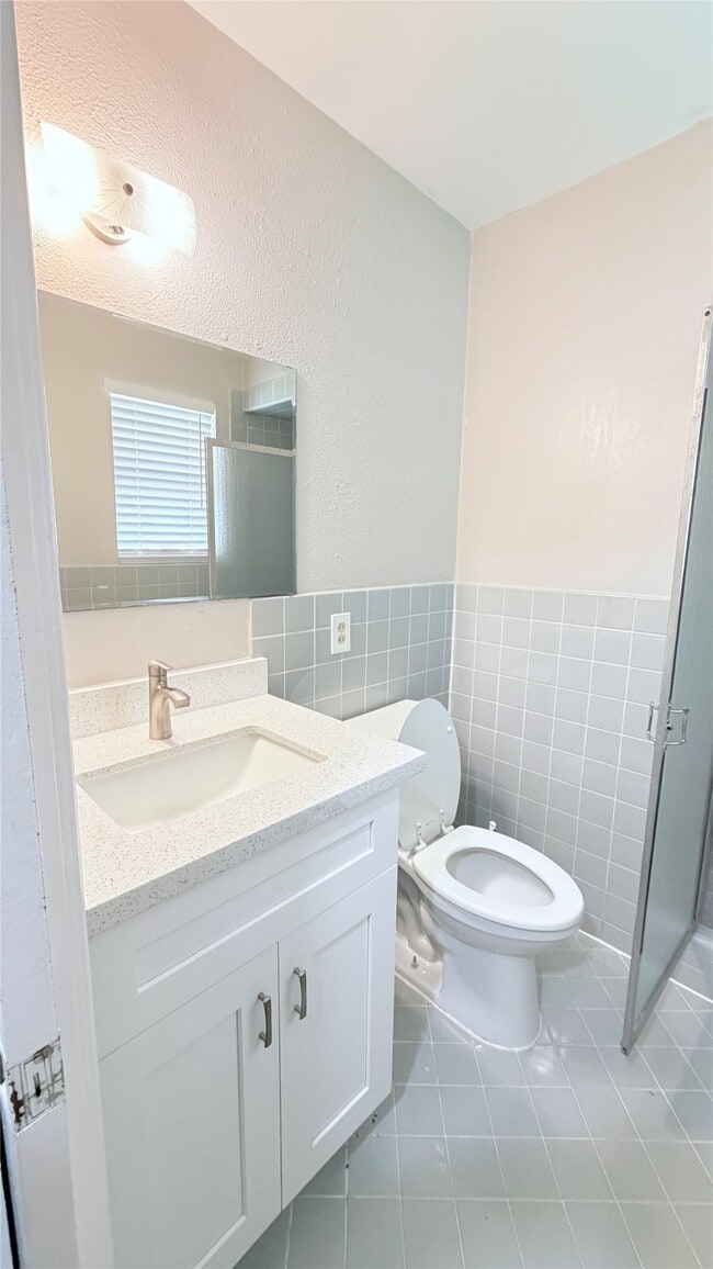 Building Photo - 11119 Atwell Dr