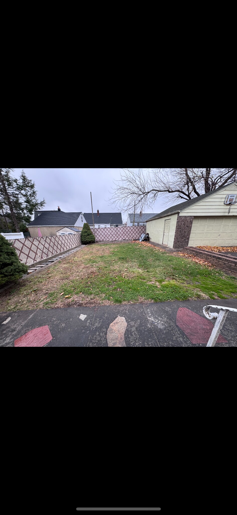 Building Photo - 283 Linwood Ave