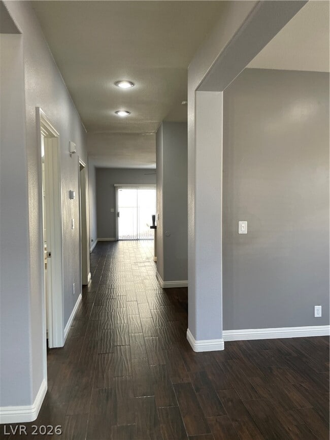 Building Photo - 1406 Maryland Heights Ave