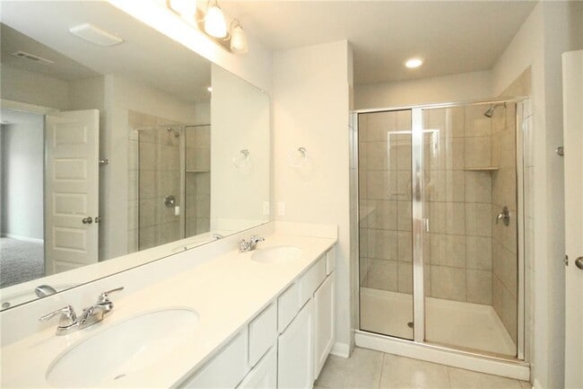 Building Photo - 2020 Arendale Dr