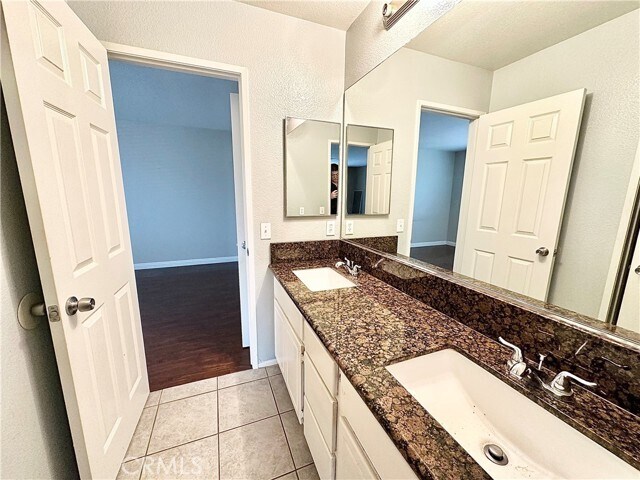 Building Photo - 7407 Carrollton Pl