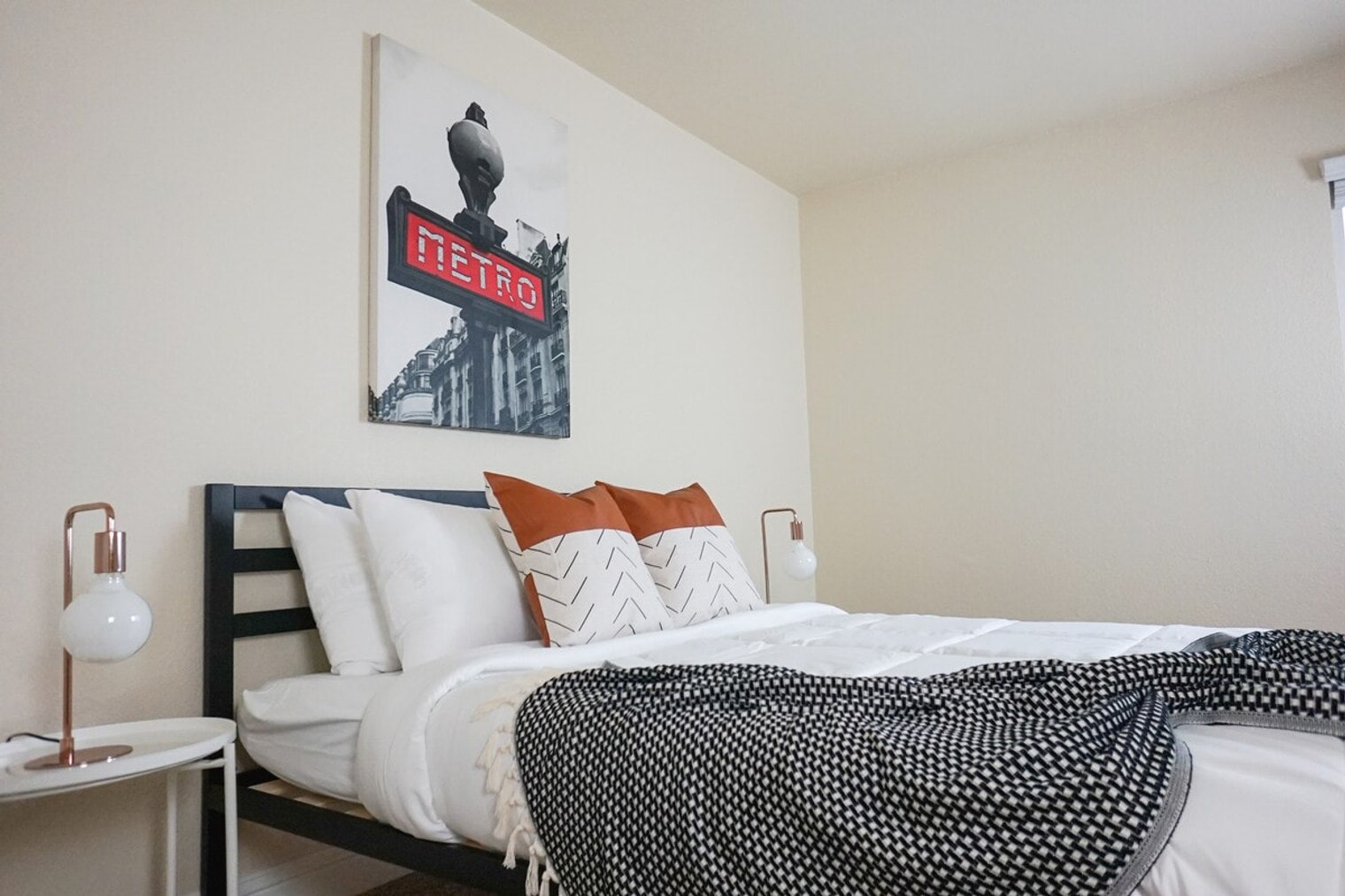 Building Photo - 12701 N Pennsylvania Ave