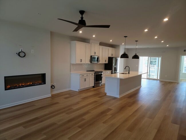 Building Photo - Like New 3 Bedroom Home with Garage For Rent in Henrico