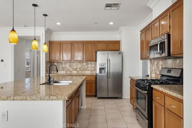 Building Photo - 8128 Wishing Well Ln