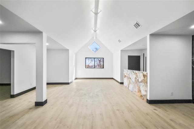 Building Photo - 5090 US-377